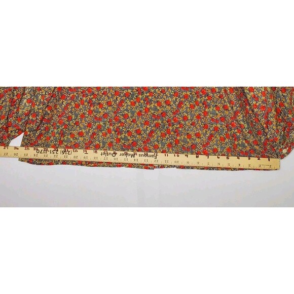 Impressions Button Top Women's 20W Red Ditsy Floral - Picture 10 of 12